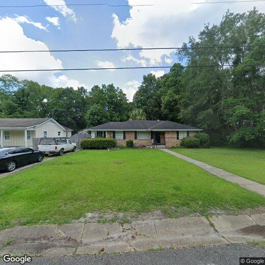 Primary Photo - 2610 Walton Ave