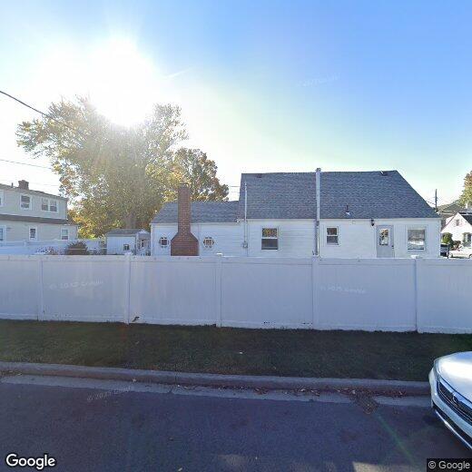 12 Schiller St, Hicksville, NY 11801 House for Rent in Hicksville, NY