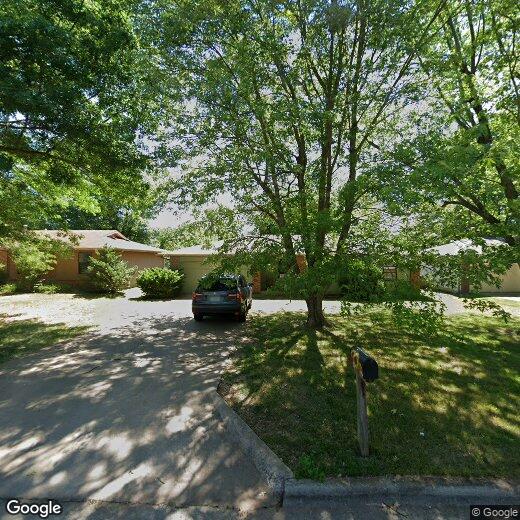 2240 S Kansas Ave, Springfield, MO 65807 House for Rent in