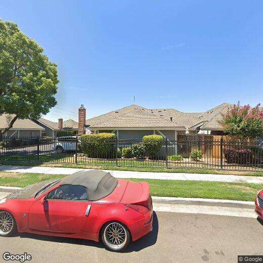 Primary Photo - 381 E Nees Ave