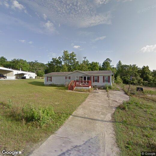 Primary Photo - 21 Moccasin Dr