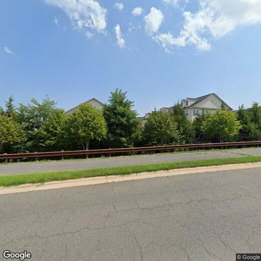 Foto principal - 2503 Eastbourne Dr