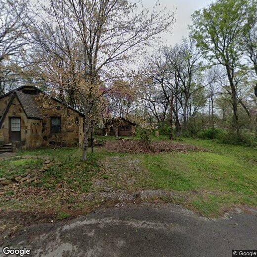 Primary Photo - 308 E McCormick St