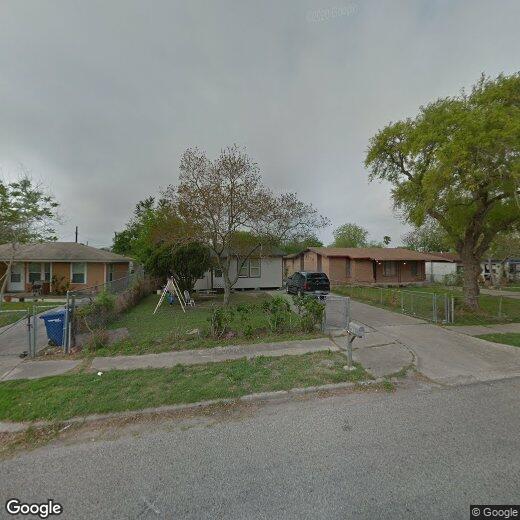 Primary Photo - 2645 Johanna St