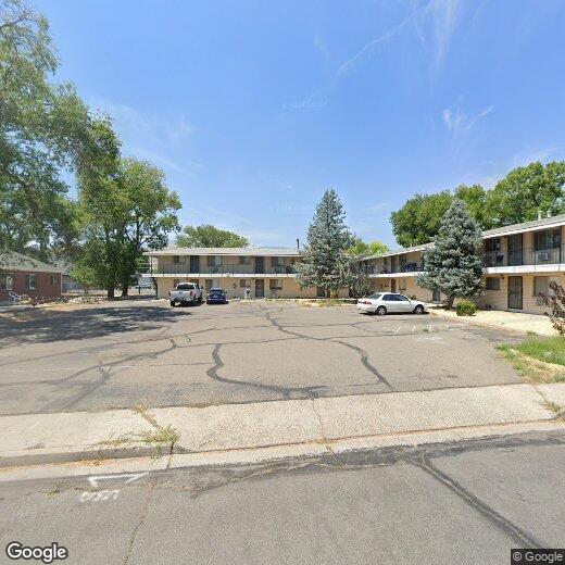 Primary Photo - 300 S Pratt Ave