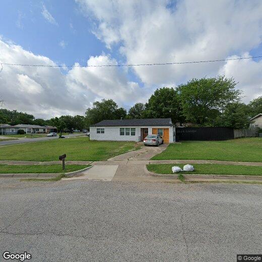Primary Photo - 504 E Tucker Blvd