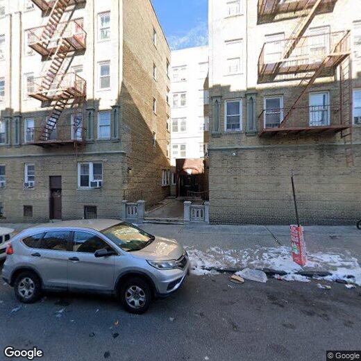 5 W 4th St, Mount Vernon, NY 10550 Room for Rent in Mount Vernon, NY