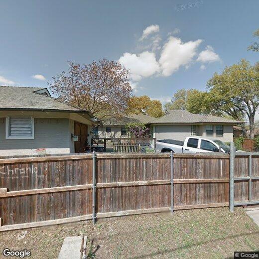 Foto principal - 803 Brookhurst Dr