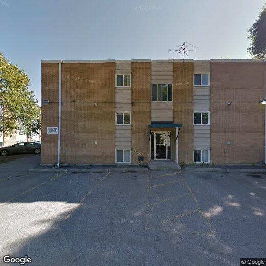 Photo principale - 727 5th Ave N