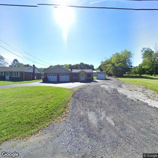 Primary Photo - 3678 Main Rd E
