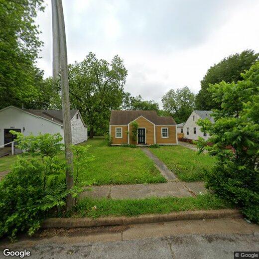 Foto principal - 2677 Larose Ave