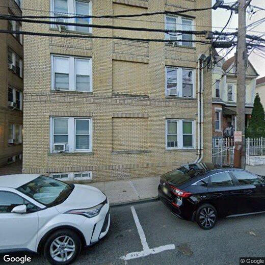 Primary Photo - 201 45th St