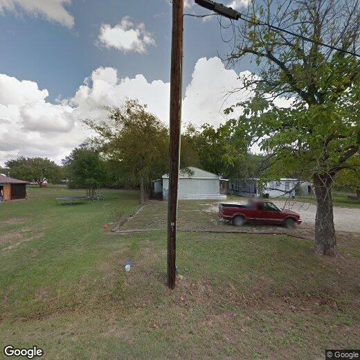Primary Photo - Cozy 1-Bedroom Multiplex in Wolfe City! Do...
