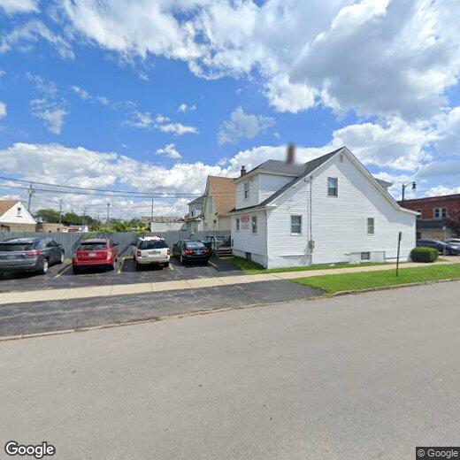 Primary Photo - 2902 Pine Ave