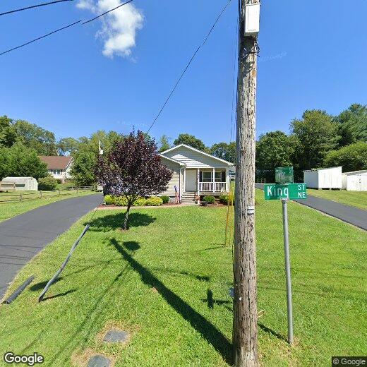 Foto principal - 3 Bedroom, 2 Bath House