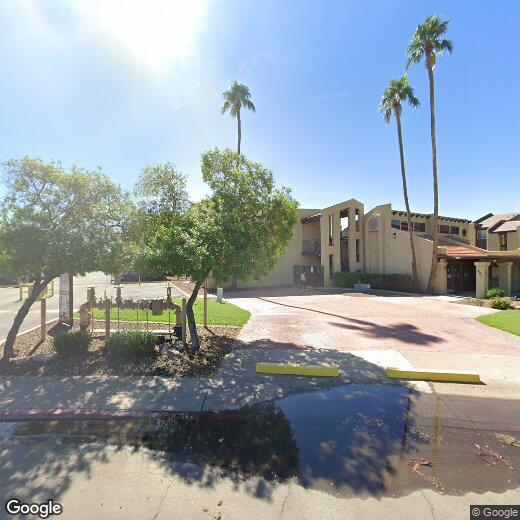 Foto principal - Beautiful 2 bedroom 2 bath Condo  New Paint and flooring throughout