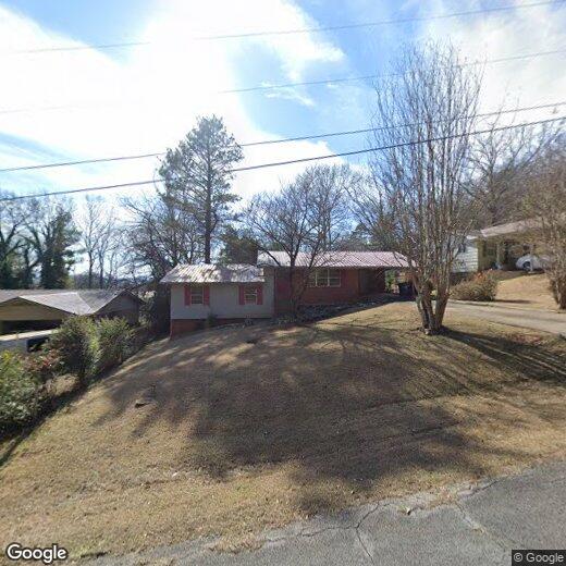 Foto principal - 310 W 6th St