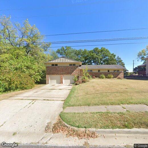 Primary Photo - Fairview 820
