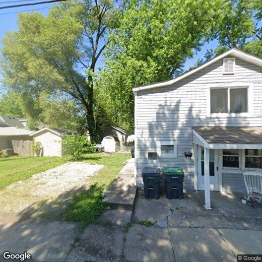 52 S Greenwood St, Greenwood, IN 46142 House Rental in Greenwood, IN