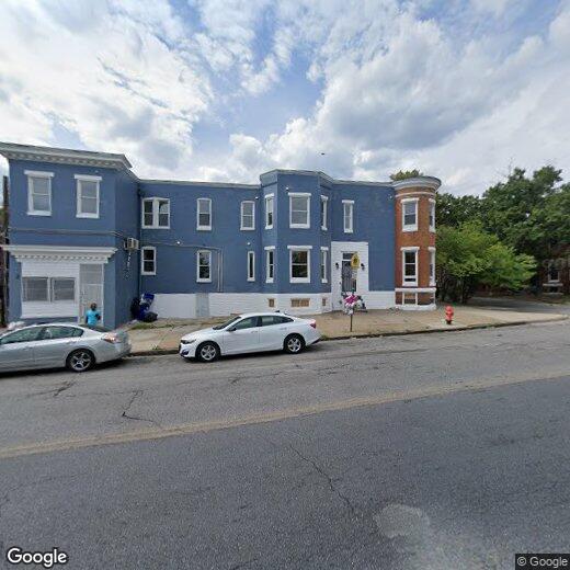 Primary Photo - 2702 Parkwood Ave