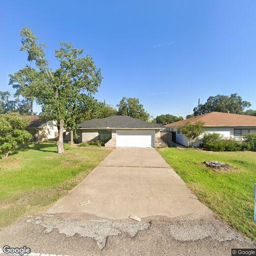 Foto principal - 11110 Holly Hill Ln