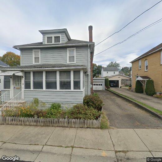 Primary Photo - 9 S Seward Ave