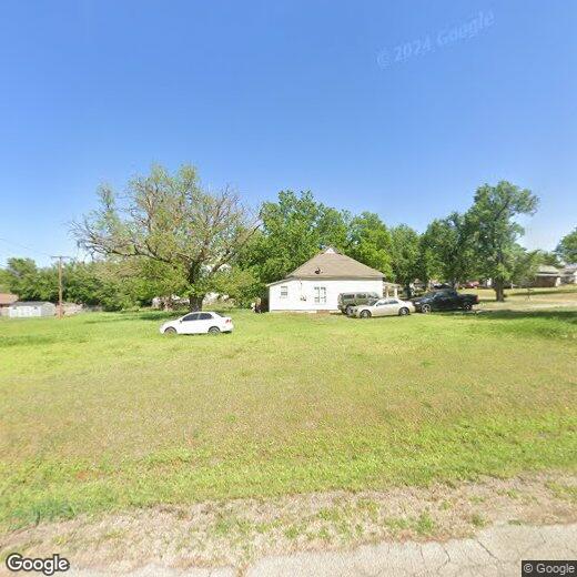 1916 W Logan Ave, Guthrie, OK 73044 House for Rent in Guthrie, OK