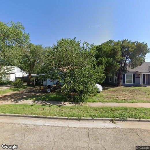 Foto principal - 2404 27th St