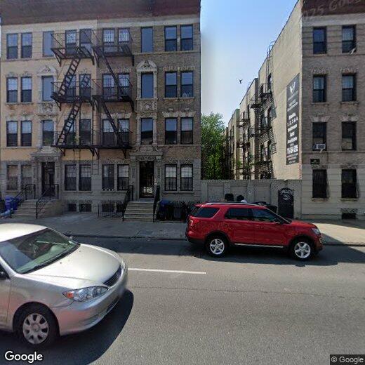 Primary Photo - Furnished room/NOT APARTMENT