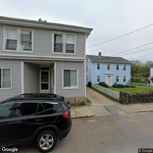 Primary Photo - 32 Pierce St