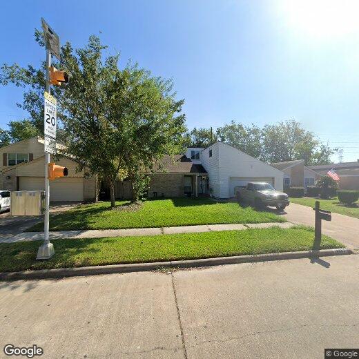 Primary Photo - 10842 Village Trail Dr