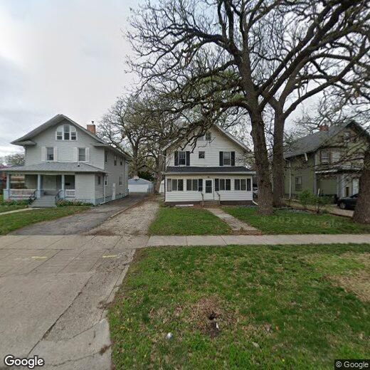 1144 35th St, Des Moines, IA 50311 House for Rent in Des Moines, IA