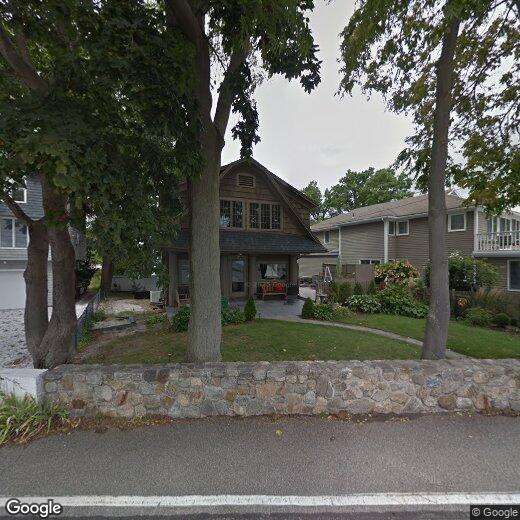 Primary Photo - 29 Soundview Dr