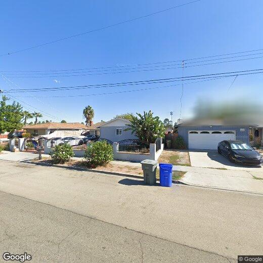 Primary Photo - 725 Melrose Pl