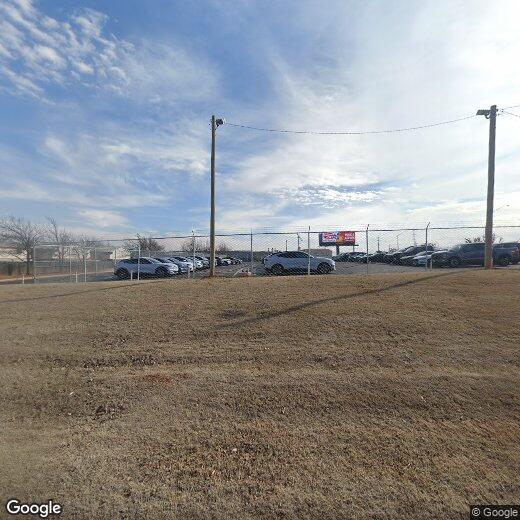 Primary Photo - 4100 N Drexel Blvd