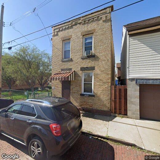 Primary Photo - 329 Campbell St