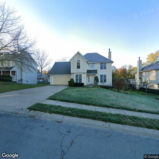 Primary Photo - Very Spacious, Pet Friendly, 4 Bedroom 4 B...