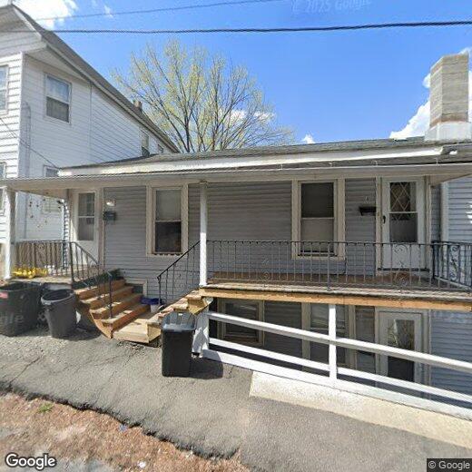 48 Lincoln Ave, Carbondale, PA 18407 Apartment for Rent in Carbondale