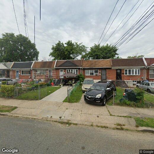 Foto principal - 2417 Denfield St