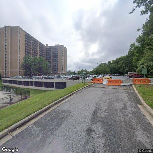 Primary Photo - 6100 Westchester Park Dr