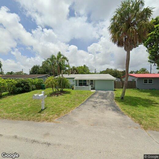 Foto principal - 4665 SW 28th Ave