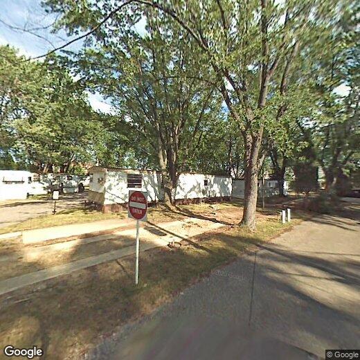Primary Photo - 320 W Broadway