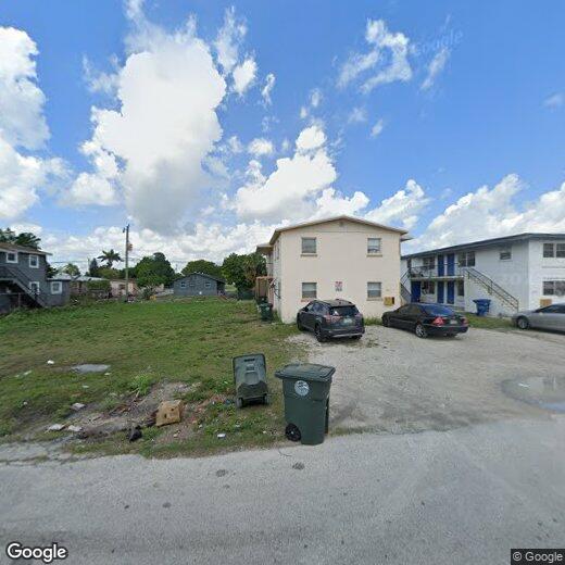 Primary Photo - 628 SW 4th St