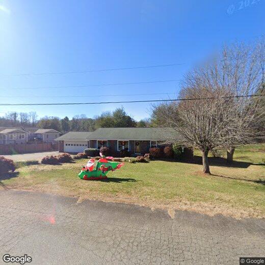 Primary Photo - 2 Fieldcrest Dr