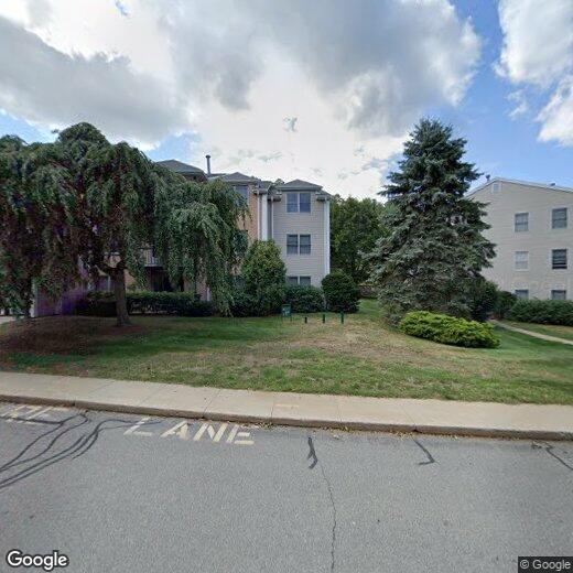 Primary Photo - 91 Waterfall Dr