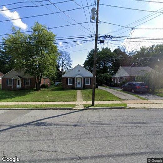 Primary Photo - 237 E Park Pl