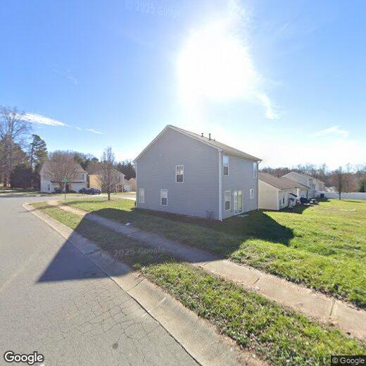 1146 Stonehenge Ln, Charlotte, NC 28216 House Rental in Charlotte, NC