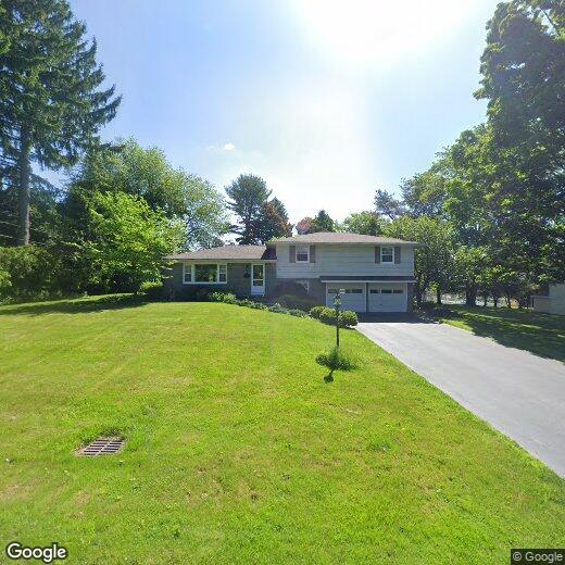 Primary Photo - 68 Hillcrest Dr