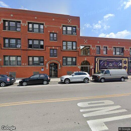 Primary Photo - 3152 W Diversey Ave