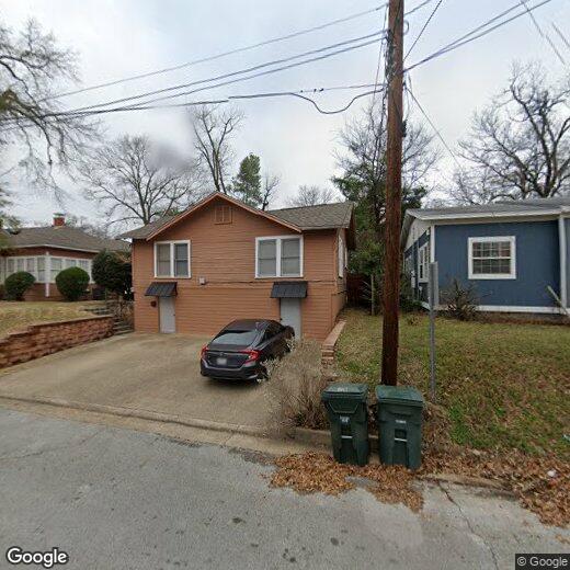 Primary Photo - 223 W Bryan St